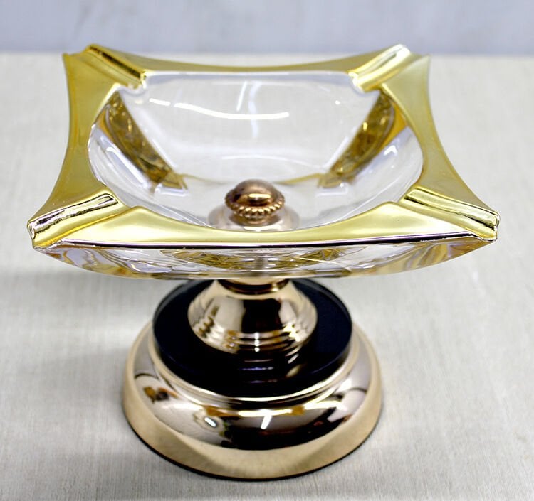 Metal Ayaklı Cam Küllük