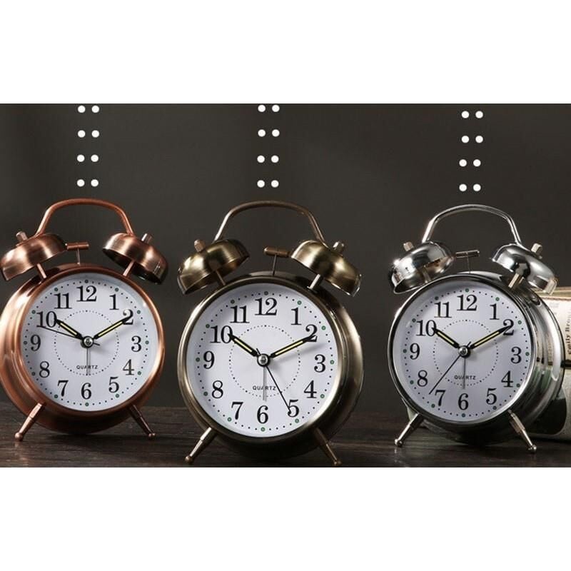 Metal Masaüstü Işıklı Çalar Saat Büyük Boy