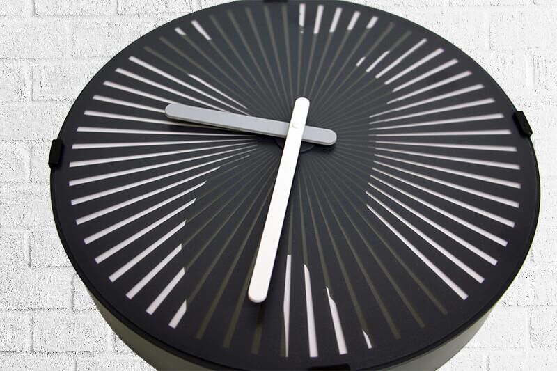 Saat Hareketli Dansçı Duvar Saati Dekoratif Hediyelik