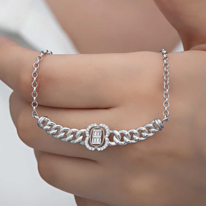 925 Ayar Gümüş Gurmet Zincirli Baget Taşlı Kadın Kolye