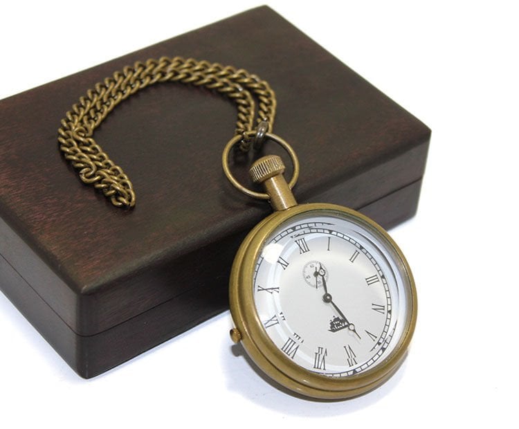 Ahşap Kutulu Köstekli Saat