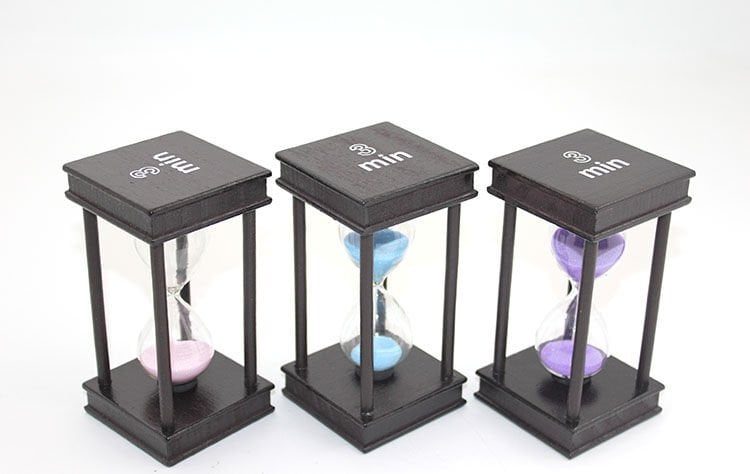 Ahşap Kumsaati 3 Dk