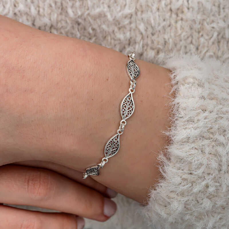 Gümüş Telkari Yaprak Desenli Kadın Bileklik