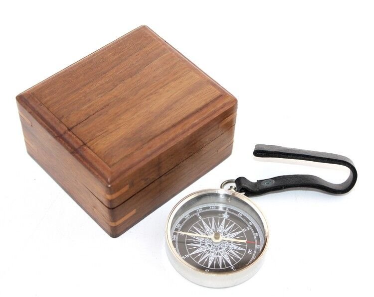 Ahşap Kutulu Krom Pusula