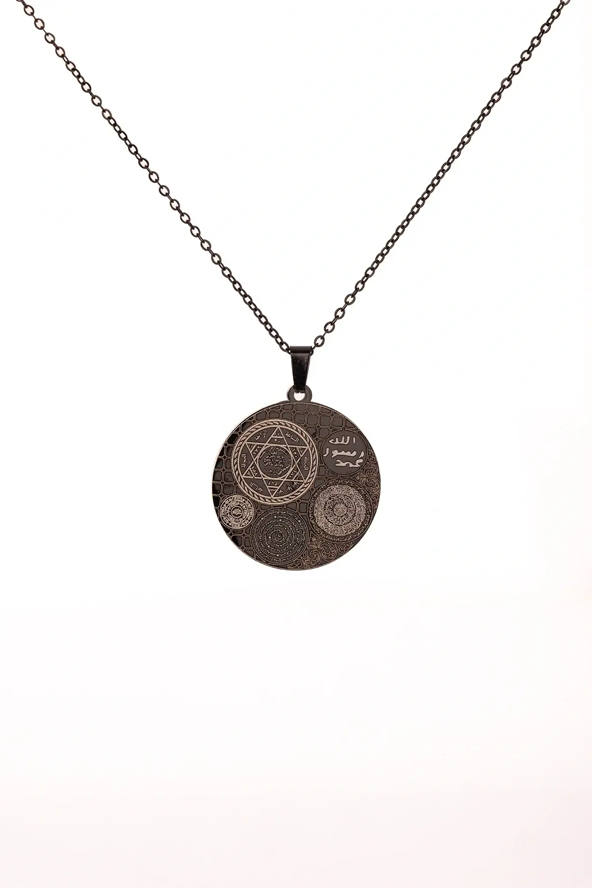 Siyah Renk Titanyum Kaplama Çelik Kolye Paslanmaz Zincir Kararmaz