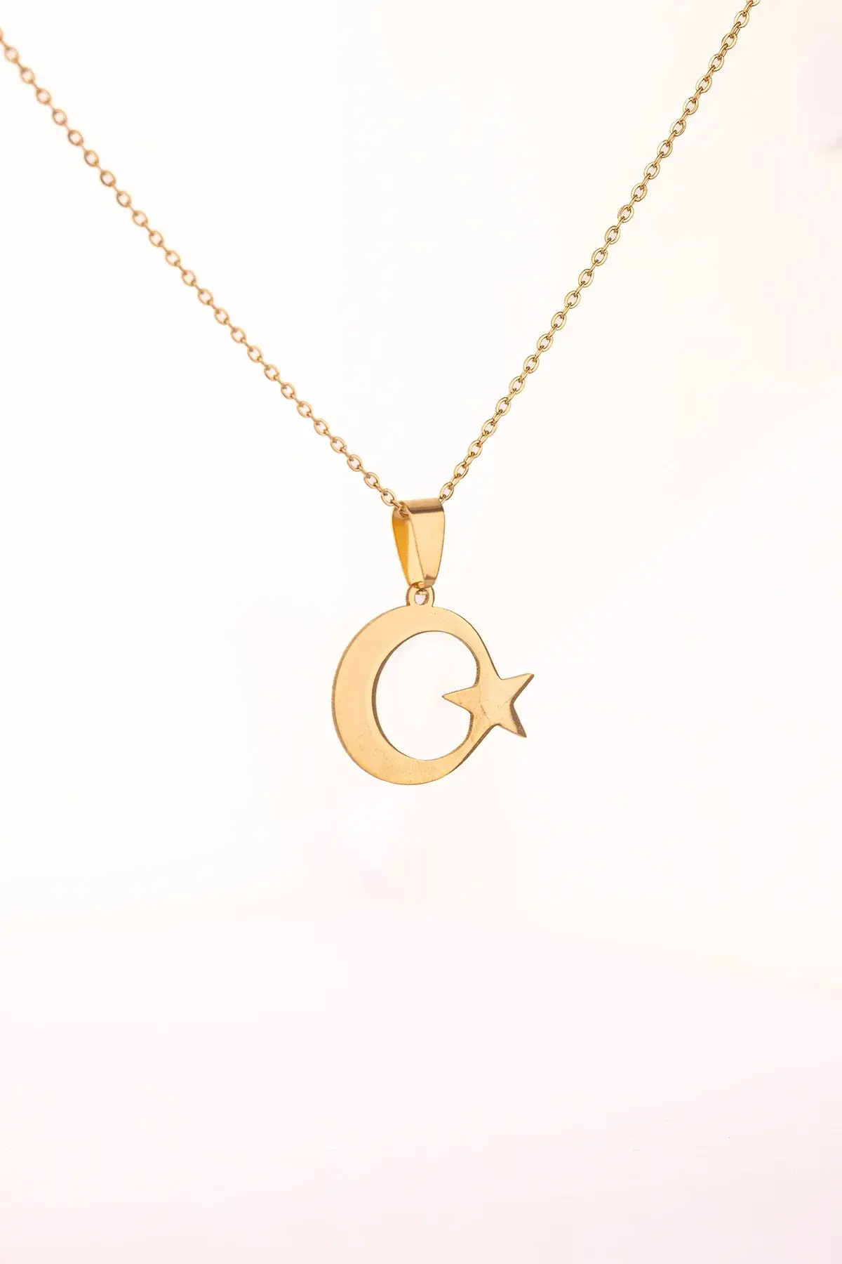 Altın Renk Ay Yıldız Çelik Kolye Kararmaz Paslanmaz Çelik Anlamlı Ve Şık (unisex)