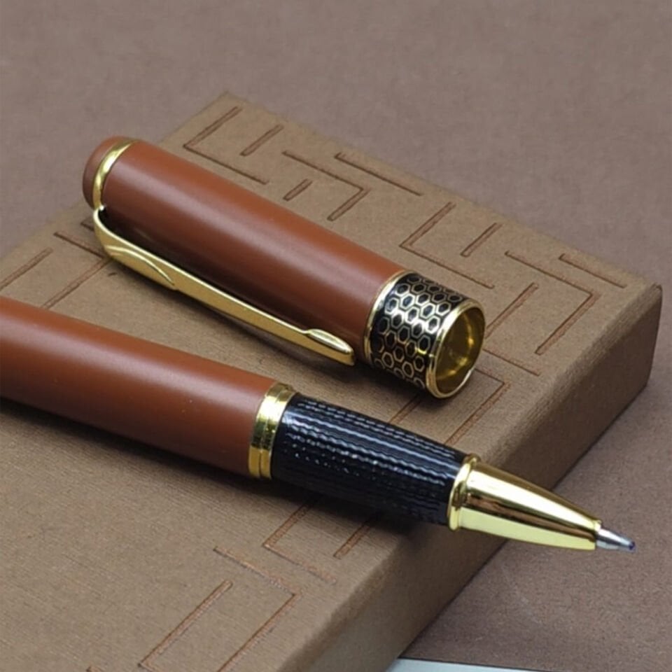 Kutulu Kahverengi Kalem